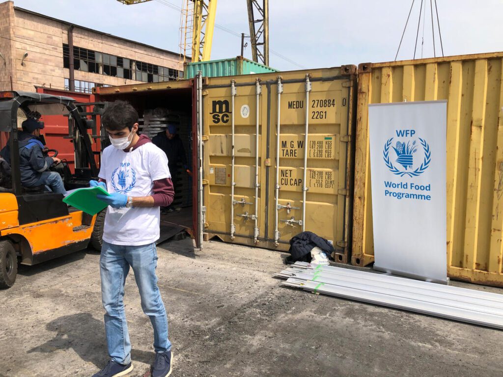 WFP staff offloads aid in Armenia in response to COVID-19
