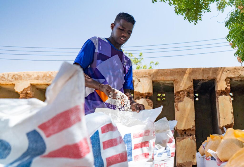 WFP food distribution site in Sudan